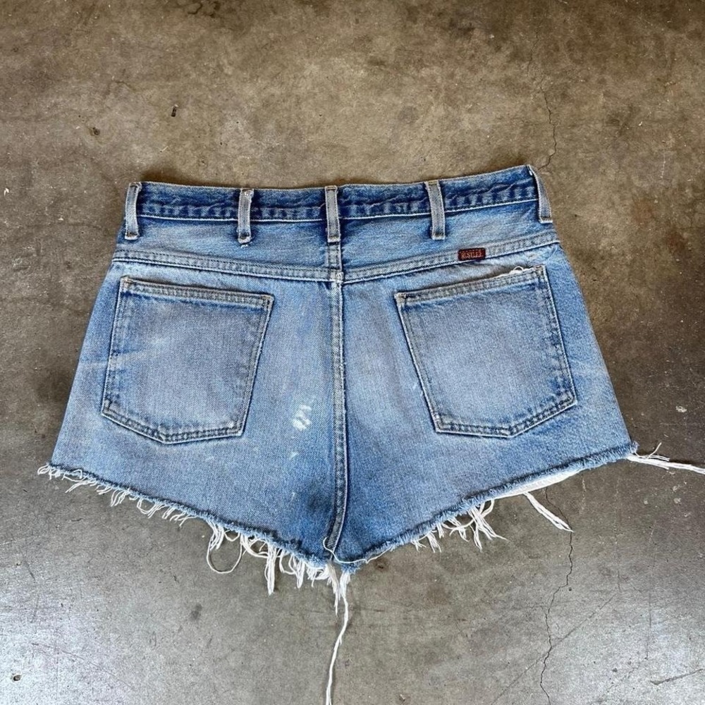 Rustler blue denim shorts with frayed hem Size 33